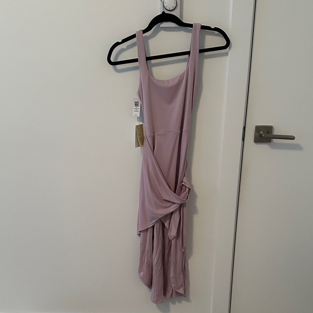 Aritzia Wilfred Saturn Midi Dress